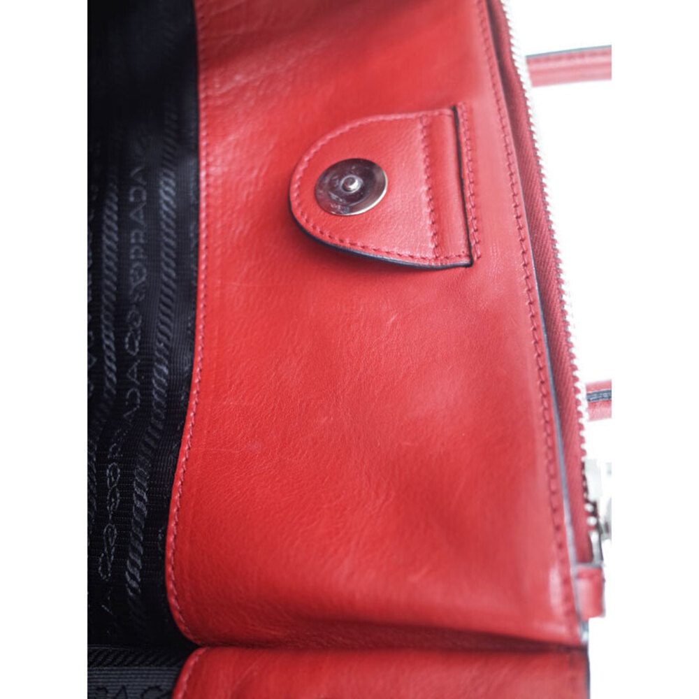 Prada handbag Shoulder Bag Saffiano leather Red - Picture 7 of 9